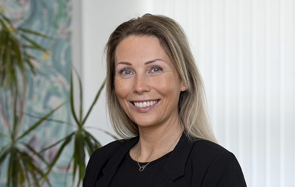Methemaria Elenor